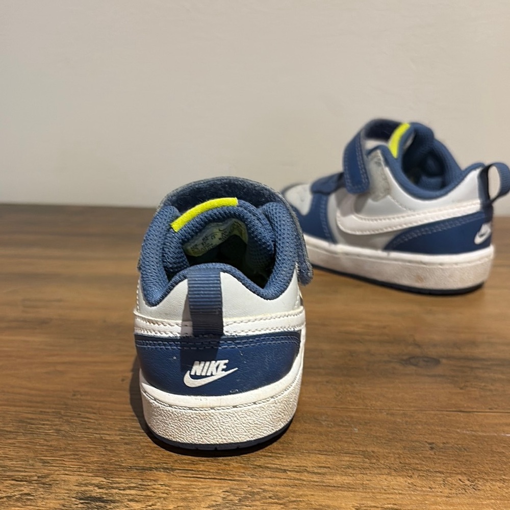 Nike Blue and White Sneakers with Velcro Strap - Picture 8 of 8